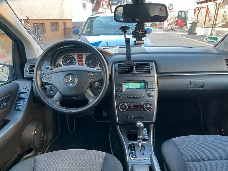 Gebraucht Mercedes B170 Edition 116 PS (85 kW) 2007 Blau Van / Kleinbus