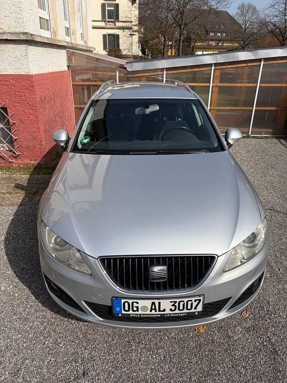 Gebraucht Seat Exeo Sport 143 PS (105 kW) 2012 Silber Limousine