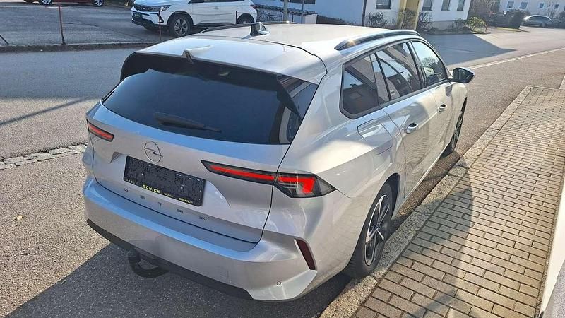 Gebraucht Opel Astra Edition 110 PS (80 kW) 2024 Silber Kombi
