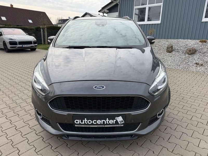 Gebraucht Ford S-MAX ST-Line 165 PS (121 kW) 2019 Grau Van / Kleinbus