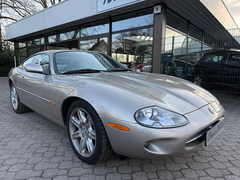 Gebraucht Jaguar XK8 284 PS (208 kW) 1997 Gold Coupé