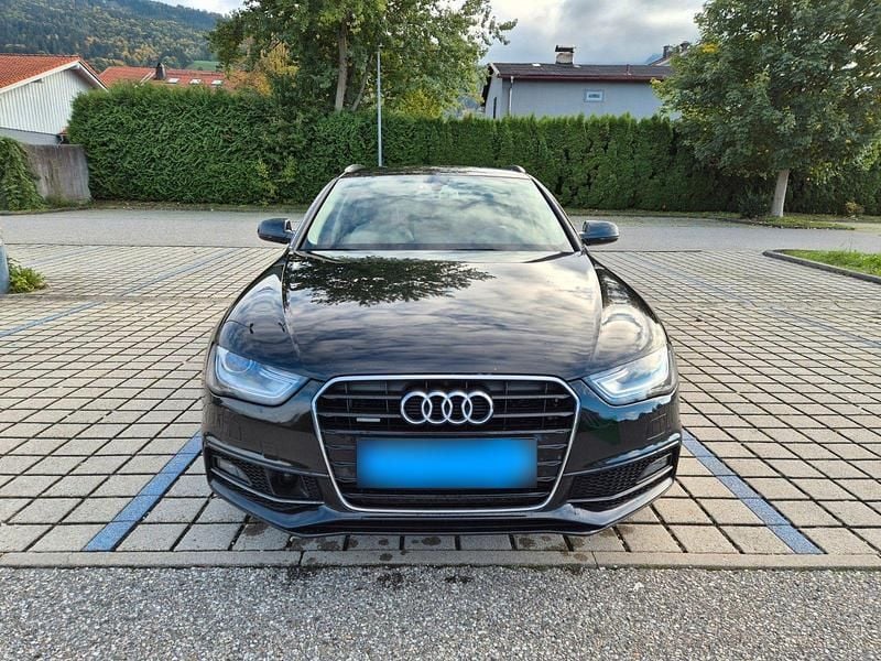 Gebraucht Audi A4 Sport 245 PS (180 kW) 2014 Schwarz Kombi