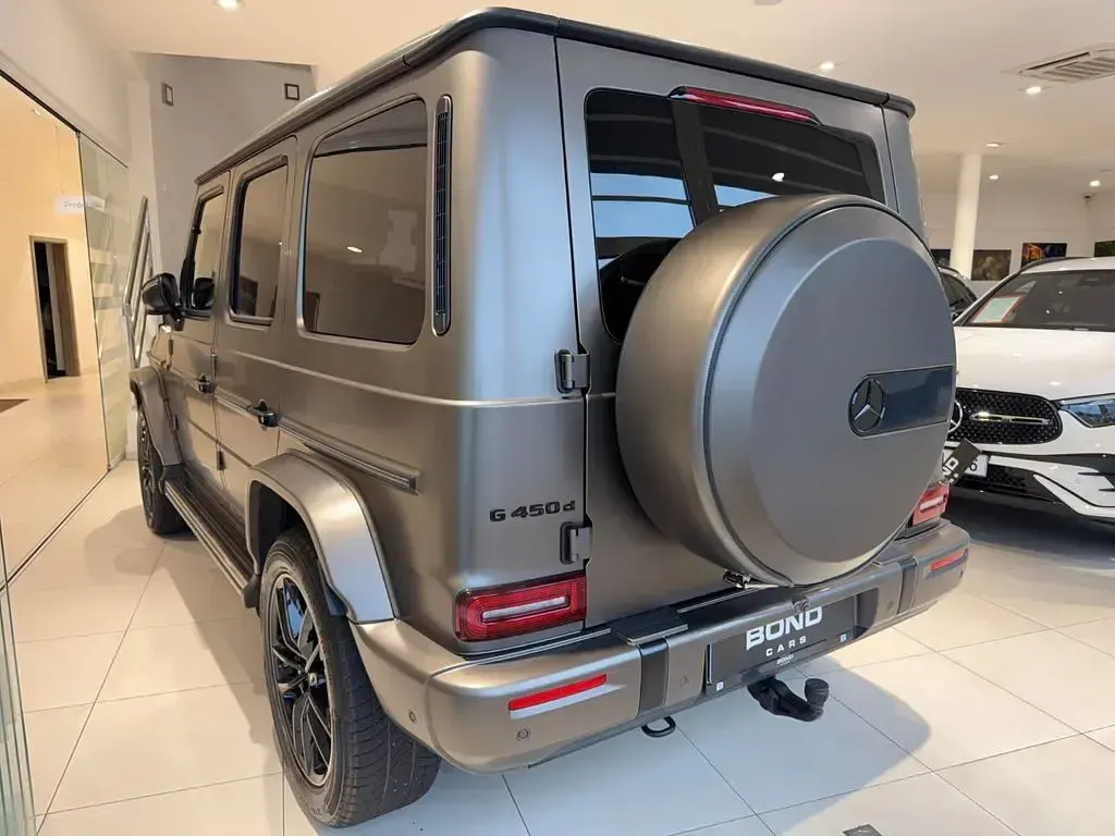 Gebraucht Mercedes G450 AMG 367 PS (269 kW) 2024 Grau SUV
