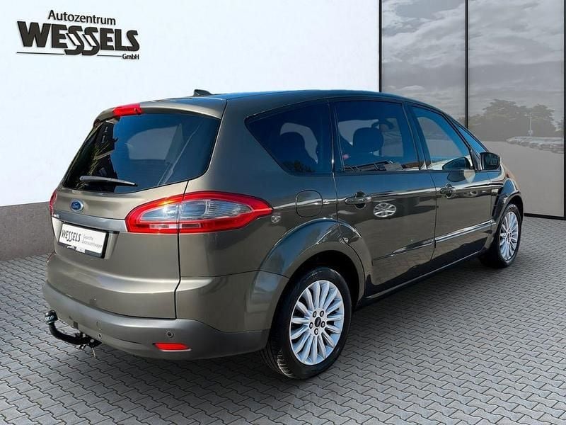 Gebraucht Ford S-MAX Trend 116 PS (85 kW) 2015 Grün Van / Kleinbus