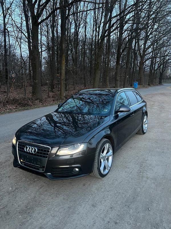 Gebraucht Audi A4 235 PS (172 kW) 2009 Grau Kombi