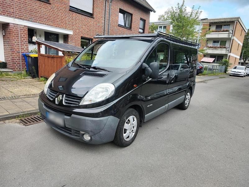 Gebraucht Renault Traffic 110 PS (80 kW) 2006 Schwarz Kombi