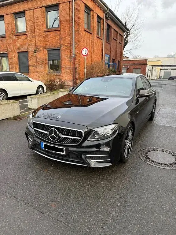 Gebraucht Mercedes E43 AMG AMG 401 PS (294 kW) 2018 Schwarz Limousine