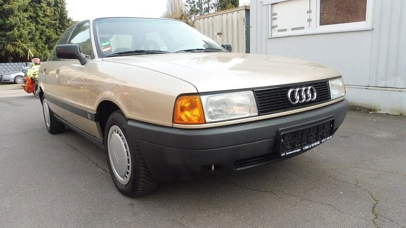 Gebraucht Audi 80 Basis 90 PS (66 kW) 1989 Gold Limousine