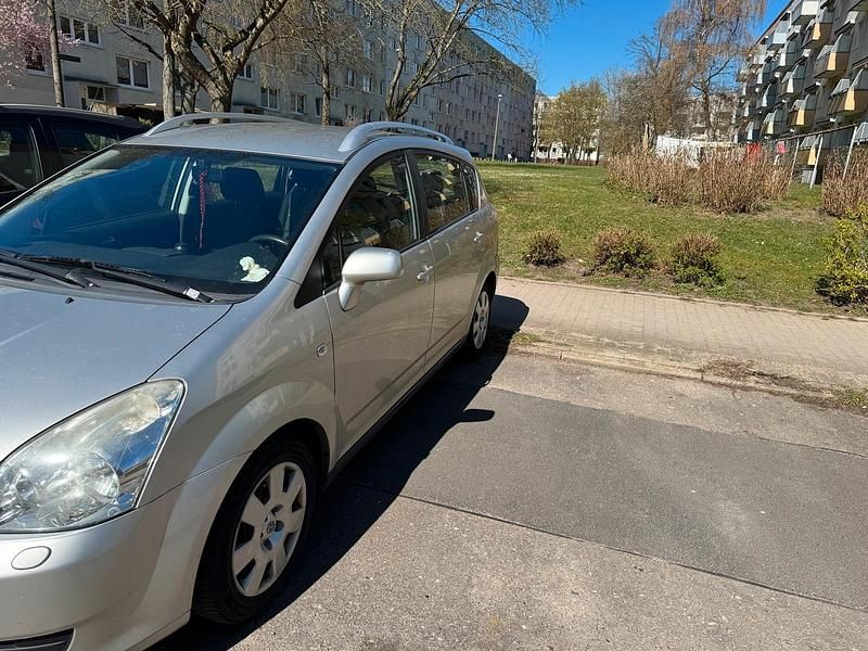 Gebraucht Toyota Corolla 129 PS (94 kW) 2006 Grau Kombi