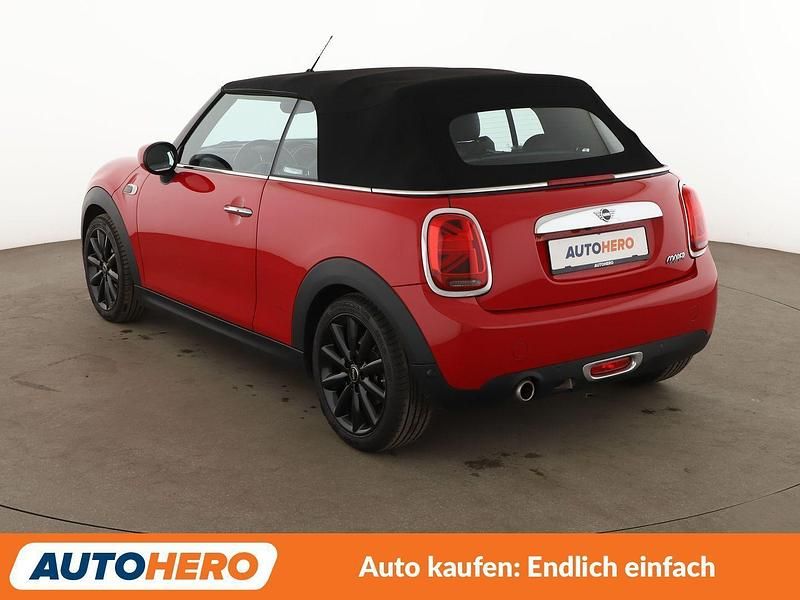 Gebraucht Mini Cooper Cabriolet 136 PS (100 kW) 2019 Rot Cabrio