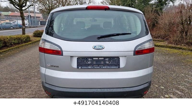 Gebraucht Ford S-MAX Titanium 145 PS (106 kW) 2007 Silber Van / Kleinbus