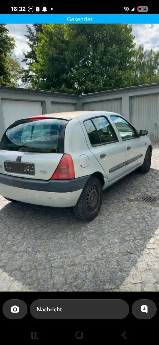 Używany Renault Clio II 58 KM (42 kW) 2001 Srebrny Hatchback