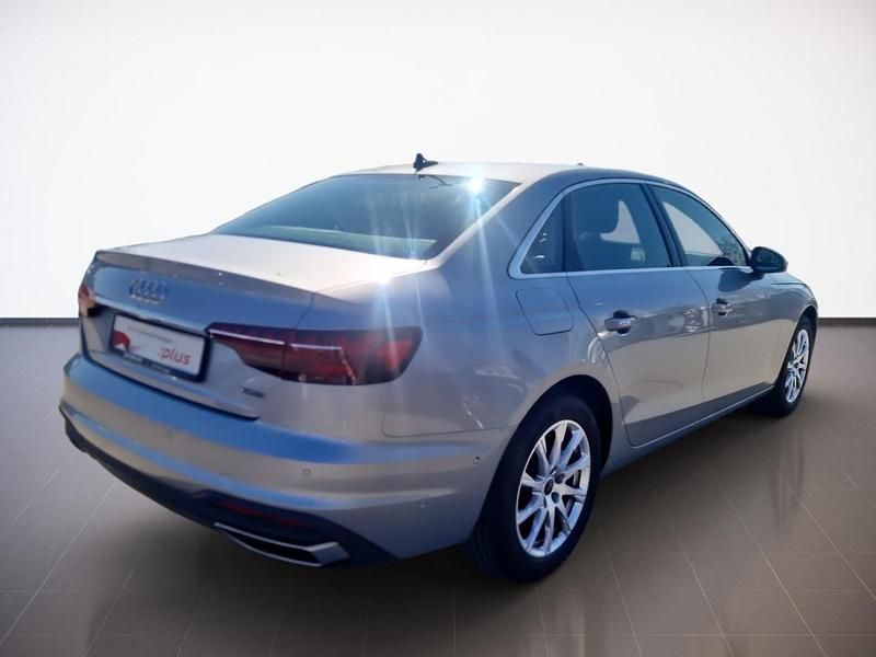 Gebraucht Audi A4 Ambiente 204 PS (150 kW) 2024 Florettsilber Limousine