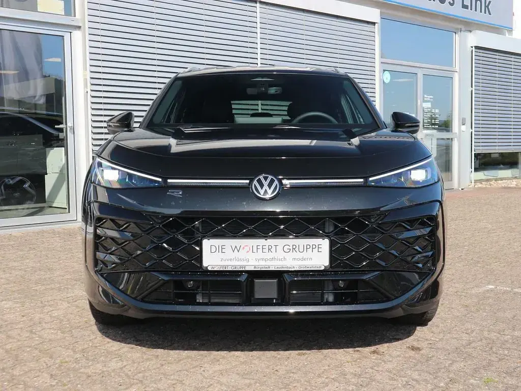 Gebraucht VW T-Roc R-line 150 PS (110 kW) 2026 Grenadillschwarz metallic SUV