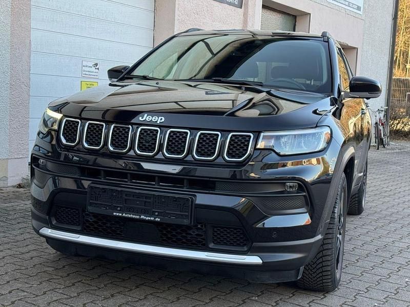 Gebraucht Jeep Compass Limited 131 PS (96 kW) 2021 Schwarz SUV