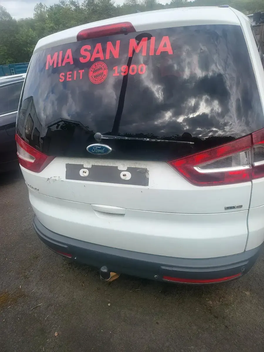 Używany Ford Galaxy 140 KM (102 kW) 2008 Biały Minivan