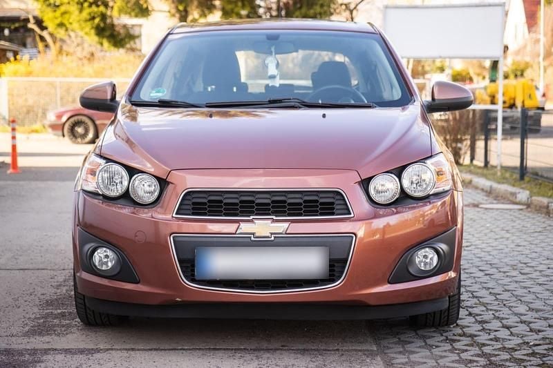 Gebraucht Chevrolet Aveo 116 PS (85 kW) 2011 Andere farben Kleinwagen