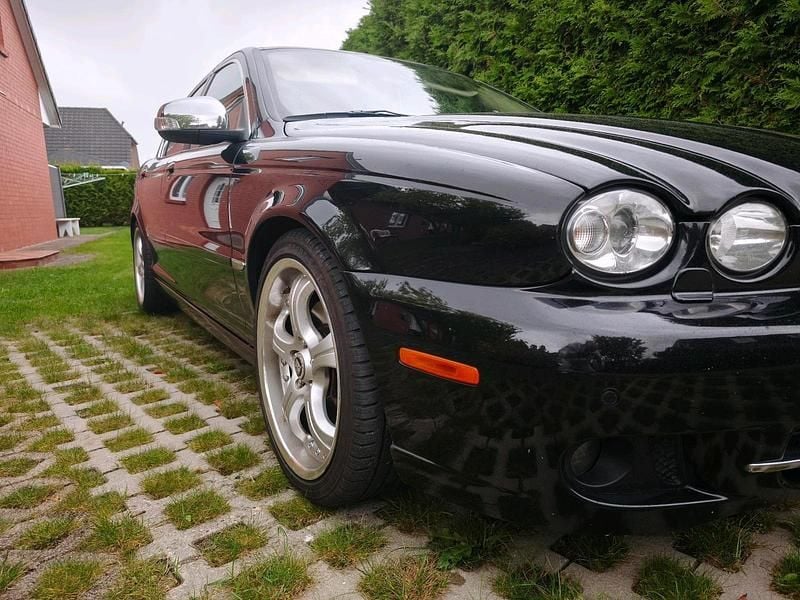 Gebraucht Jaguar X-type Executive 146 PS (107 kW) 2008 Schwarz Limousine
