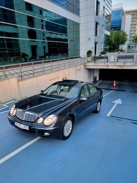 Gebraucht Mercedes E240 Elegance 177 PS (130 kW) 2002 Silber Limousine