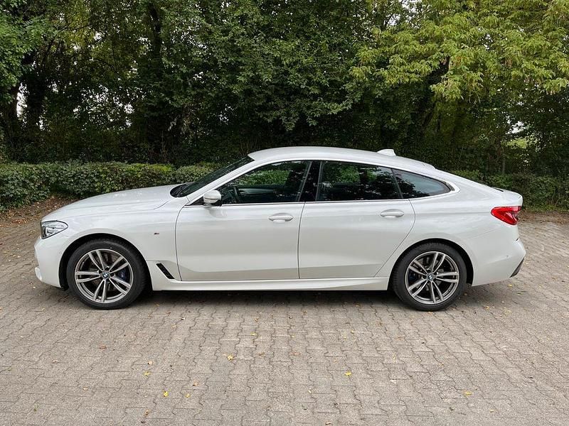 Weiß Gebraucht 2019 BMW 630 M Sport Coupé | 36.500 € (Fairer Preis) - Bild 1/4