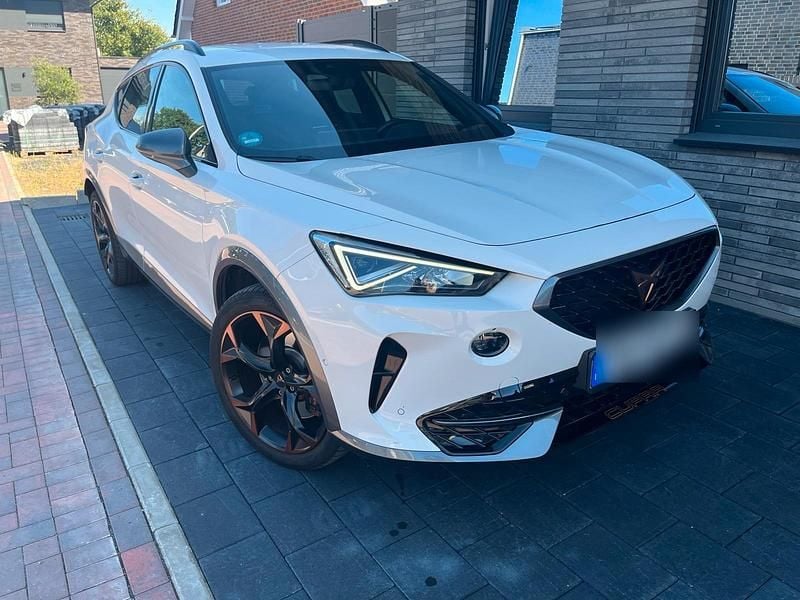 Weiß Gebraucht 2021 Cupra Formentor SUV | 26.000 € (Fairer Preis) - Bild 1/4