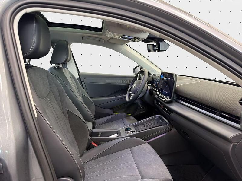 Neu VW T-Roc Style 116 PS (85 kW) 2026 Grau SUV