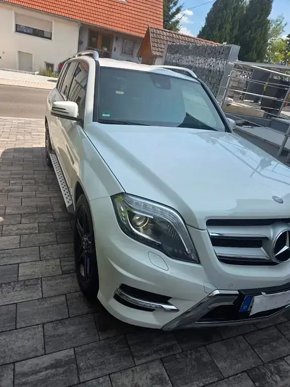 Gebraucht Mercedes GLK220 170 PS (125 kW) 2012 Weiß SUV