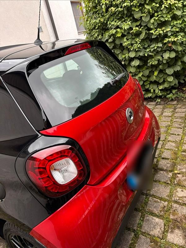 Gebraucht Smart ForFour 90 PS (66 kW) 2015 Rot Kleinwagen