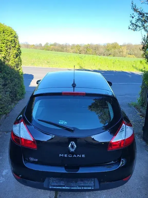 Gebraucht Renault Mégane III Initiale Paris 110 PS (80 kW) 2014 Schwarz Limousine
