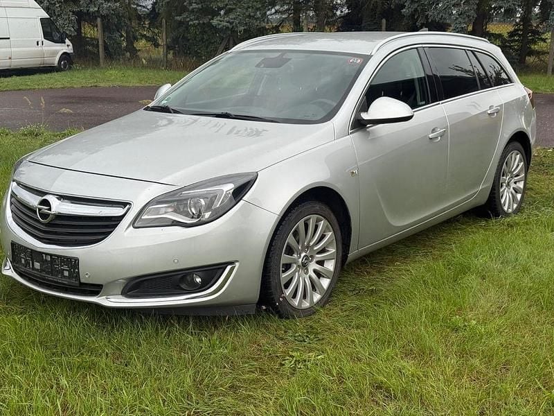 Gebraucht Opel Insignia 136 PS (100 kW) 2016 Silber Kombi