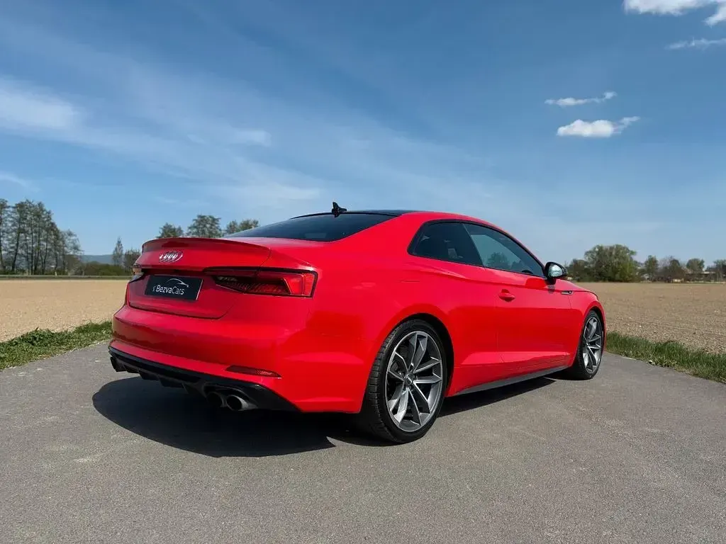 Gebraucht Audi S5 Sport 354 PS (260 kW) 2017 Rot Coupé