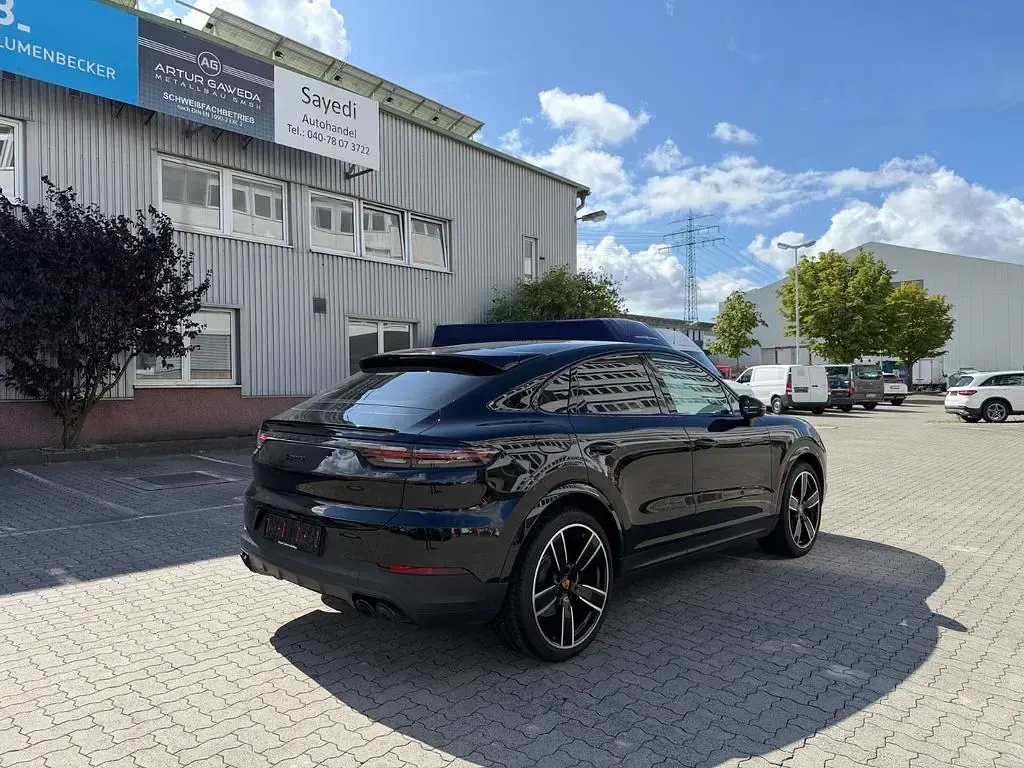 Gebraucht Porsche Cayenne E-Hybrid Coupe 340 PS (250 kW) 2021 Schwarz SUV