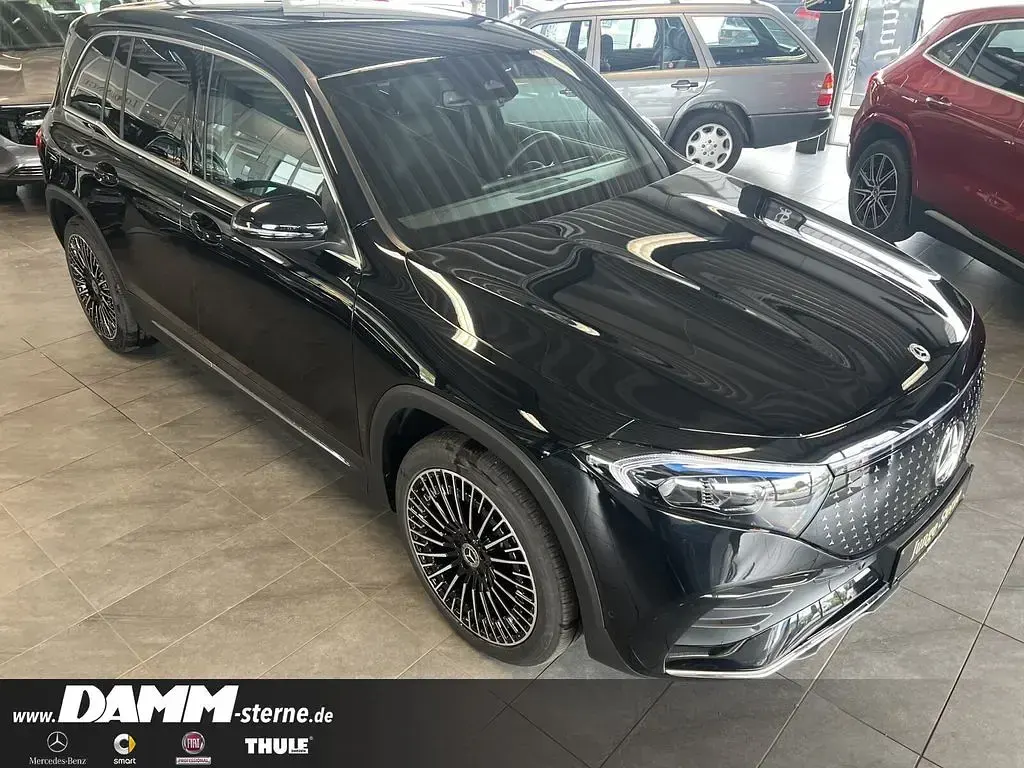 Gebraucht Mercedes EQB300 AMG 167 kW (228 PS) 2025 Kosmosschwarz SUV