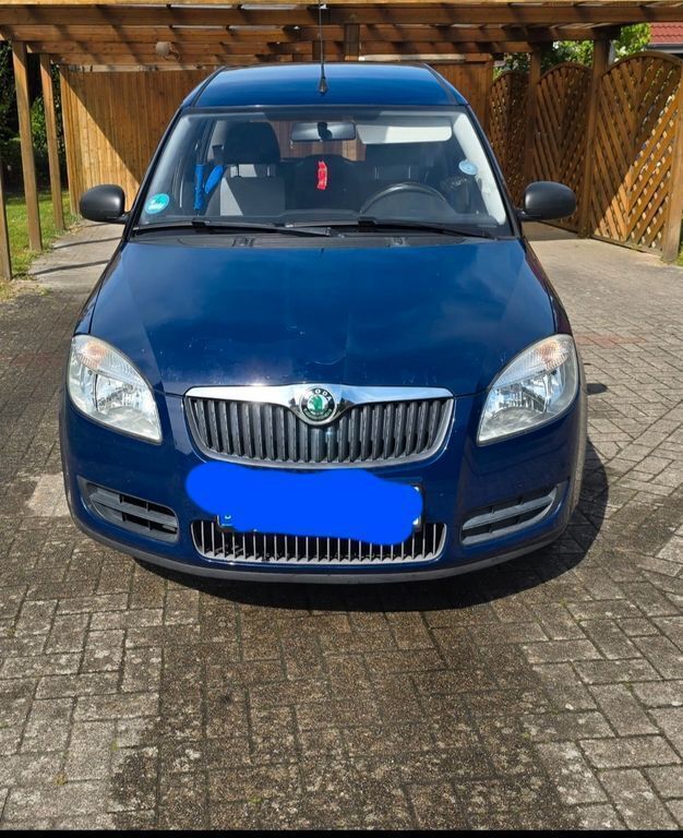 Blau Gebraucht 2009 Skoda Roomster Kombi | 2.000 € (Superpreis) - Bild 1/4