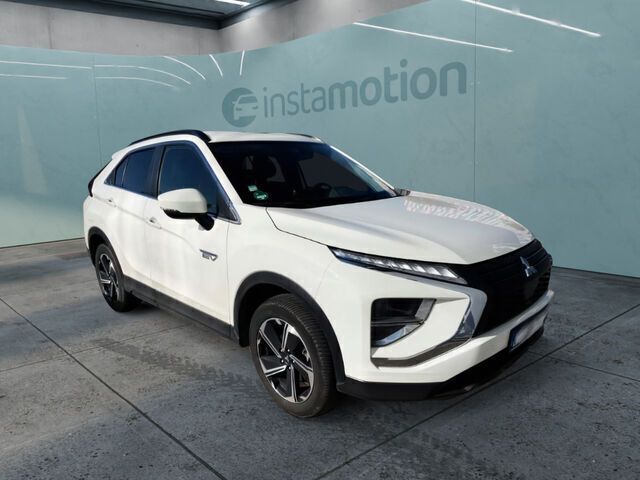 Weiß Gebraucht 2022 Mitsubishi Eclipse Cross Basis SUV | 26.600 € (Fairer Preis) - Bild 1/2