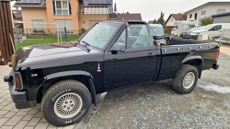 Schwarz Gebraucht 1992 Dodge Dakota SUV | 9.999 € - Bild 1/4