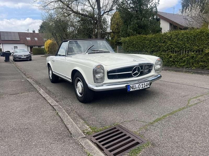 Gebraucht Mercedes W113 150 PS (110 kW) 1964 Weiß Cabrio