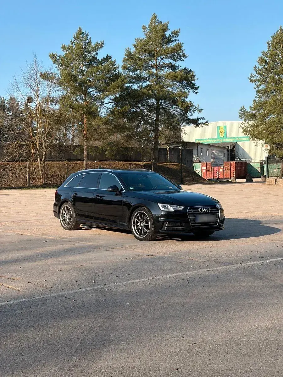 Gebraucht Audi A4 S-Line 150 PS (110 kW) 2017 Schwarz Kombi