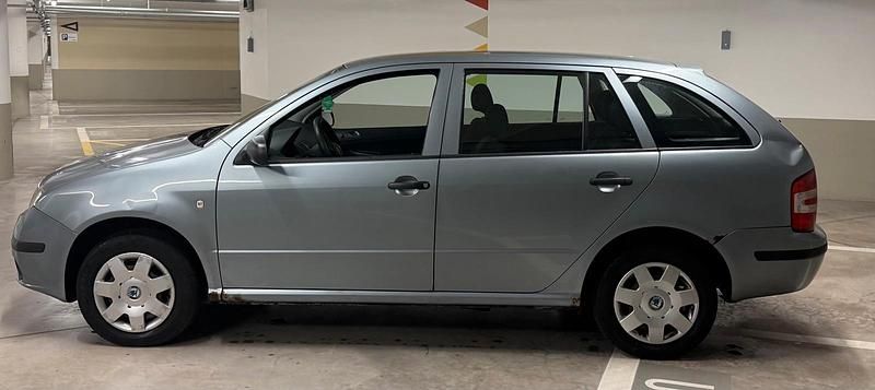 Gebraucht Skoda Fabia 60 PS (44 kW) 2005 Silber Kombi