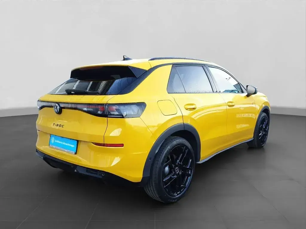Neu VW T-Roc R-line 150 PS (110 kW) 2026 Gelb SUV