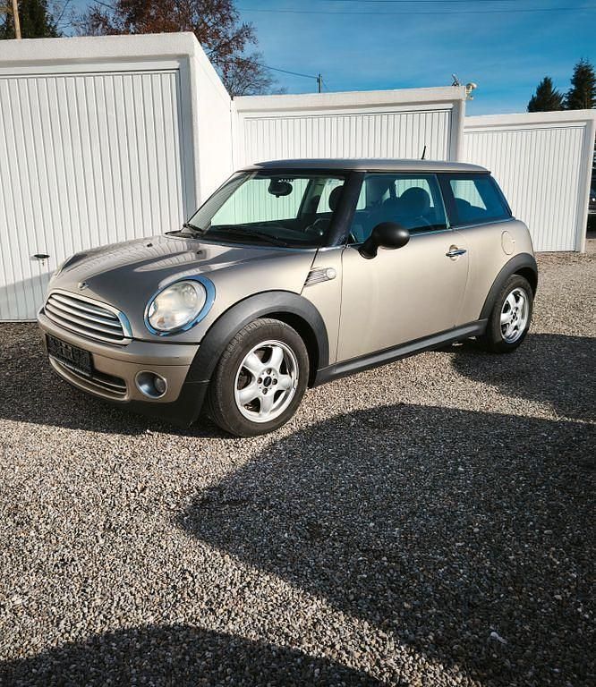 Silber Gebraucht 2009 Mini ONE Kleinwagen | 3.240 € (Fairer Preis) - Bild 1/4