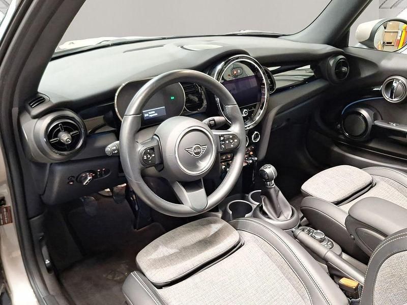 Gebraucht Mini Cooper Cabriolet 136 PS (100 kW) 2022 Grau Cabrio
