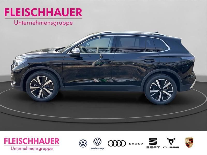 Gebraucht VW Tiguan Elegance 193 PS (141 kW) 2025 Schwarz SUV