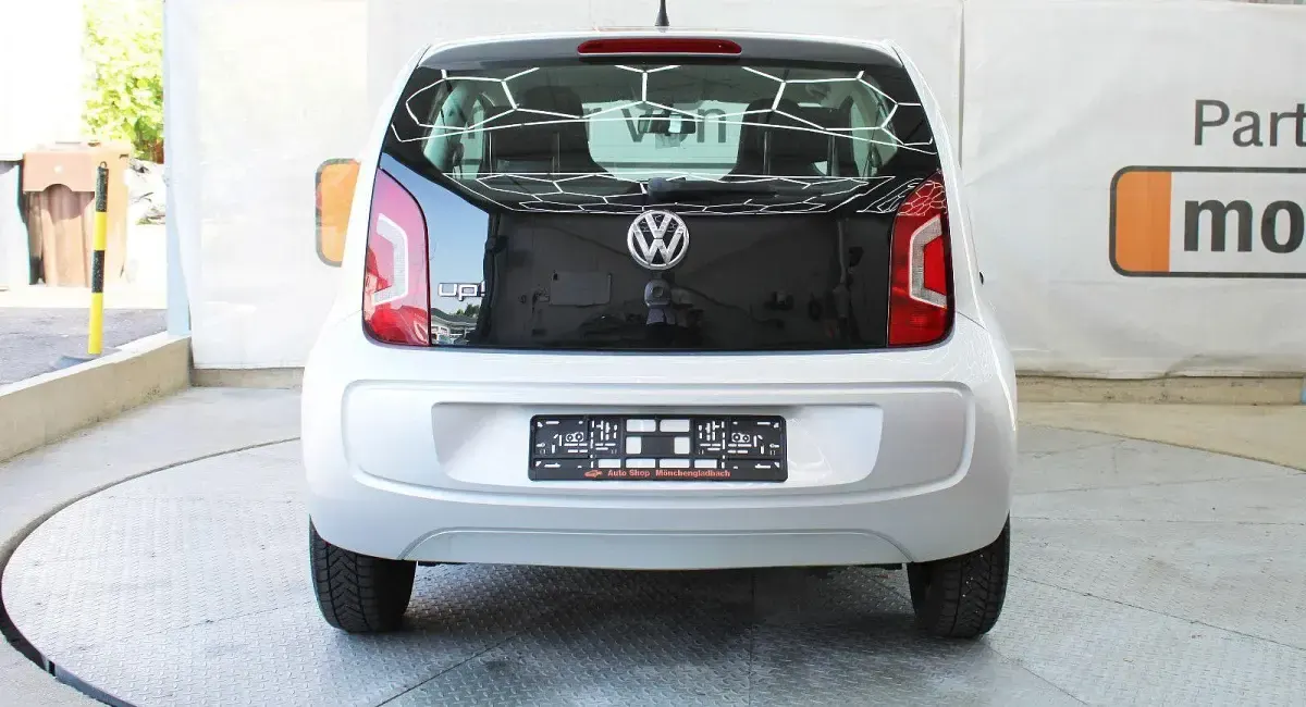 Gebraucht VW up! 60 PS (44 kW) 2016 Reflexsilber Kleinwagen