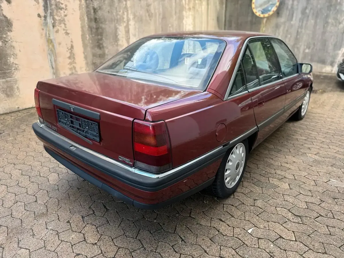 Gebraucht Opel Omega 122 PS (89 kW) 1992 Kombi