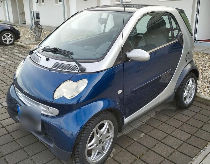 Blau Gebraucht 2002 Smart ForTwo Coupé Passion Coupé | 500 € (Superpreis) - Bild 1/4