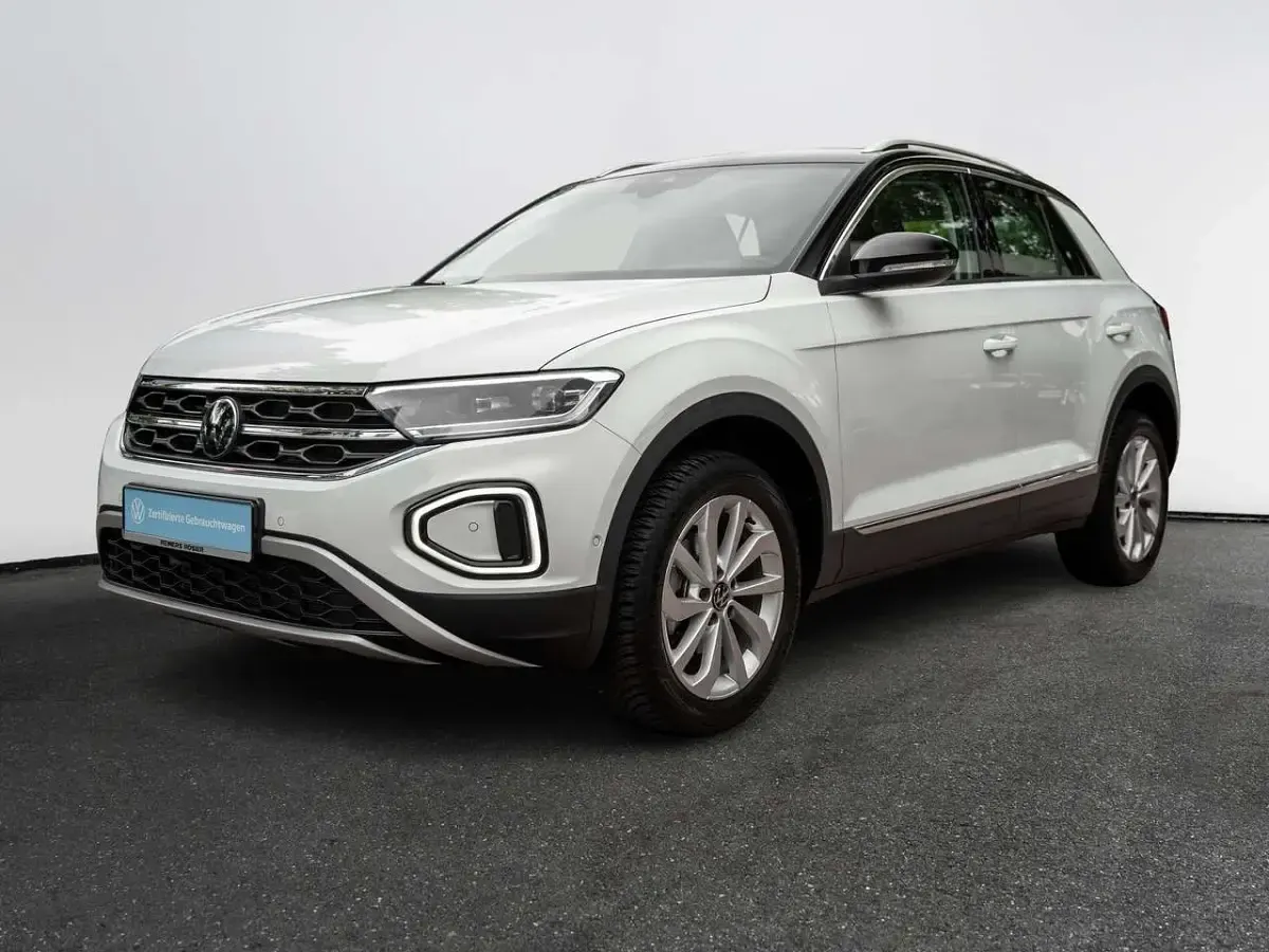Gebraucht VW T-Roc Style 150 PS (110 kW) 2025 Weiß SUV