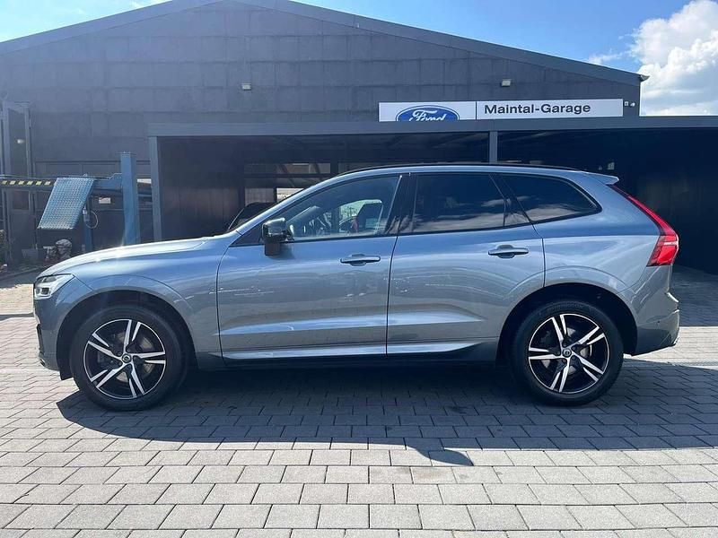 Gebraucht Volvo XC60 R-Design 197 PS (144 kW) 2019 Osmium grey metallic SUV
