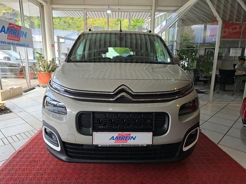 Gebraucht Citroën Berlingo Feel 131 PS (96 kW) 2019 Grau Van / Kleinbus