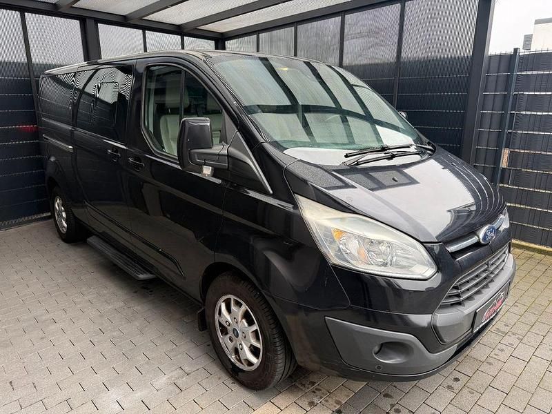 Gebraucht Ford Tourneo 155 PS (114 kW) 2014 Schwarz Van / Kleinbus
